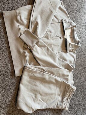 Women’s Old Navy Set